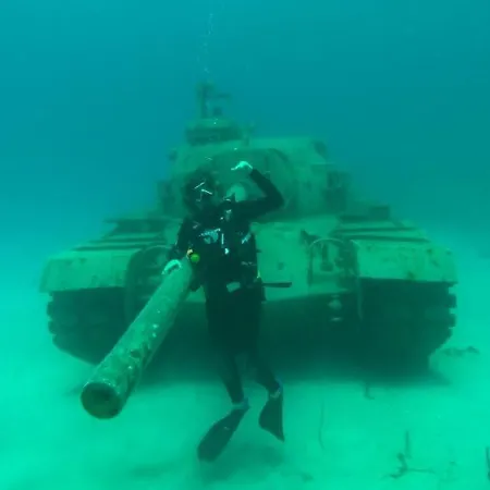 Neptune Dive Club 카스
